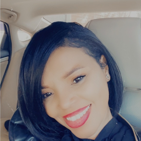 Meet your Posher, TASHA - Picture 2 of 6